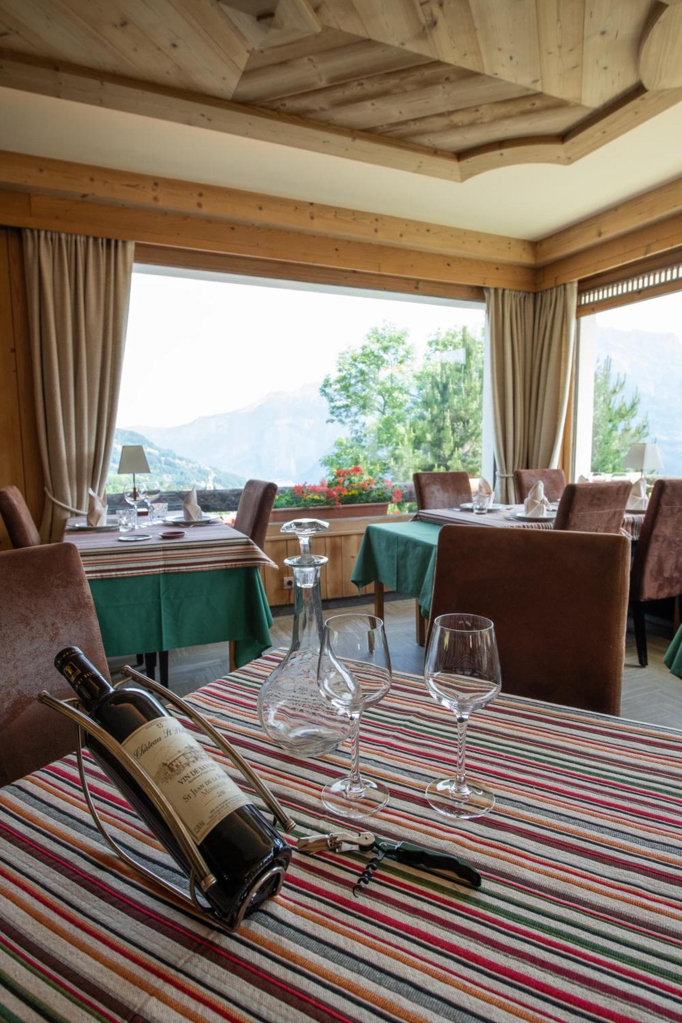 Le Chamois D'Or Hotel Кордон Екстериор снимка