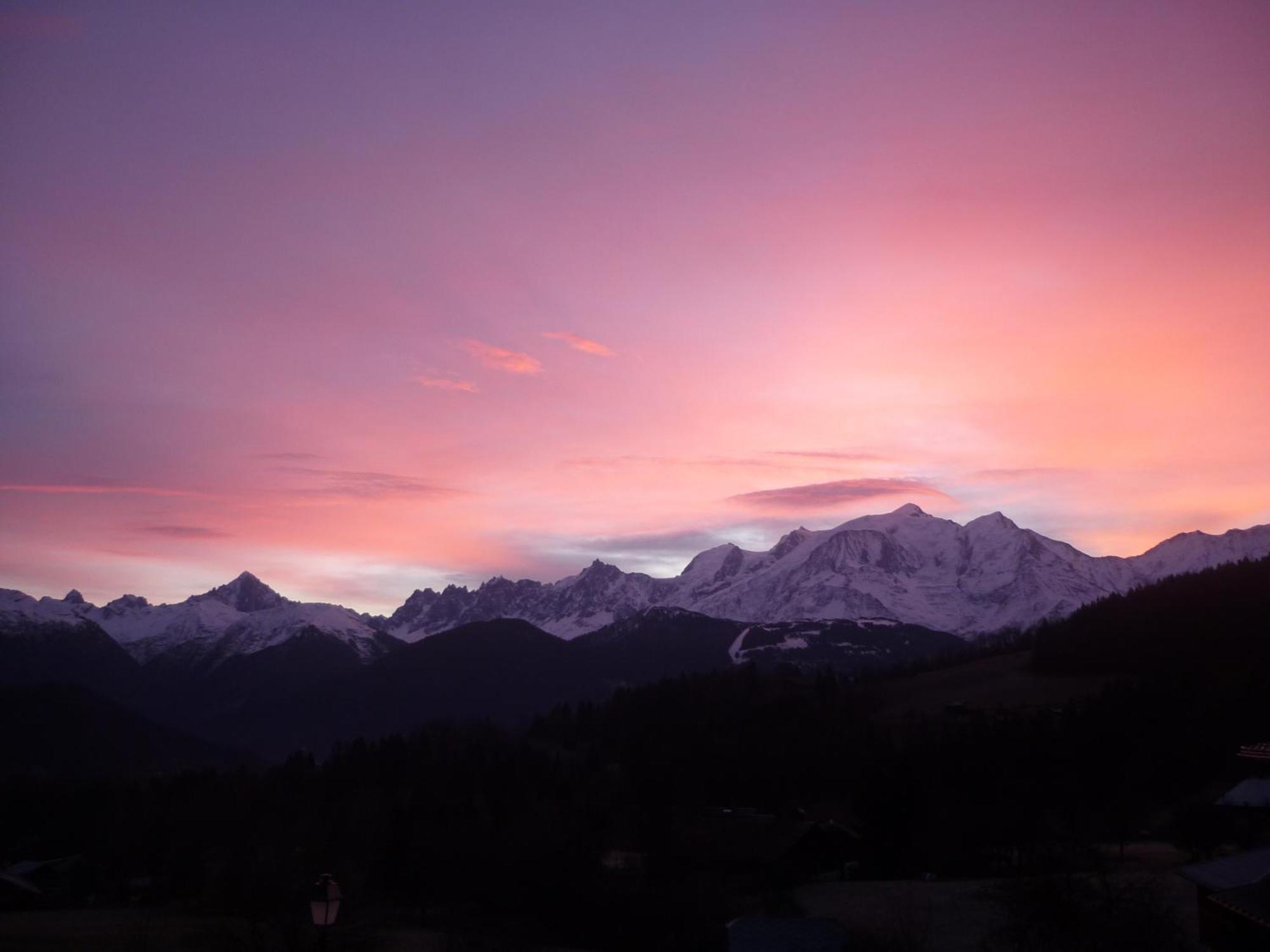 Le Chamois D'Or Hotel Кордон Екстериор снимка