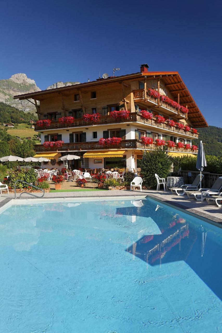 Le Chamois D'Or Hotel Кордон Екстериор снимка